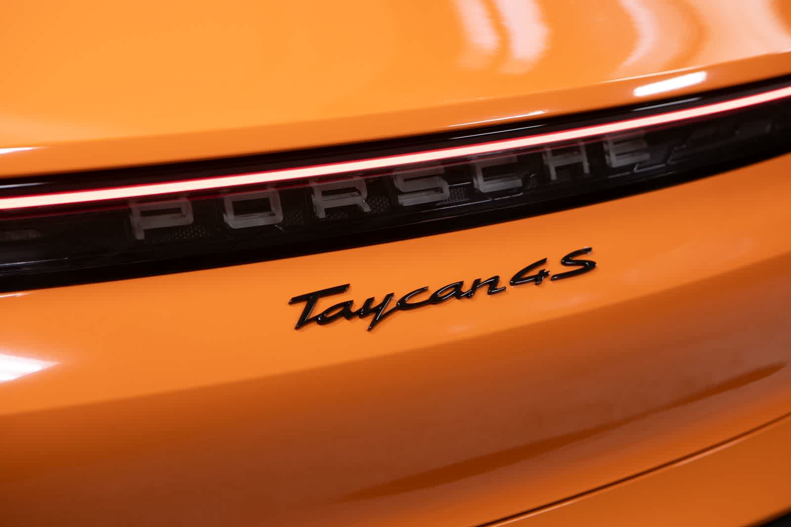 Thumbnail: 2025 Porsche Taycan - 19