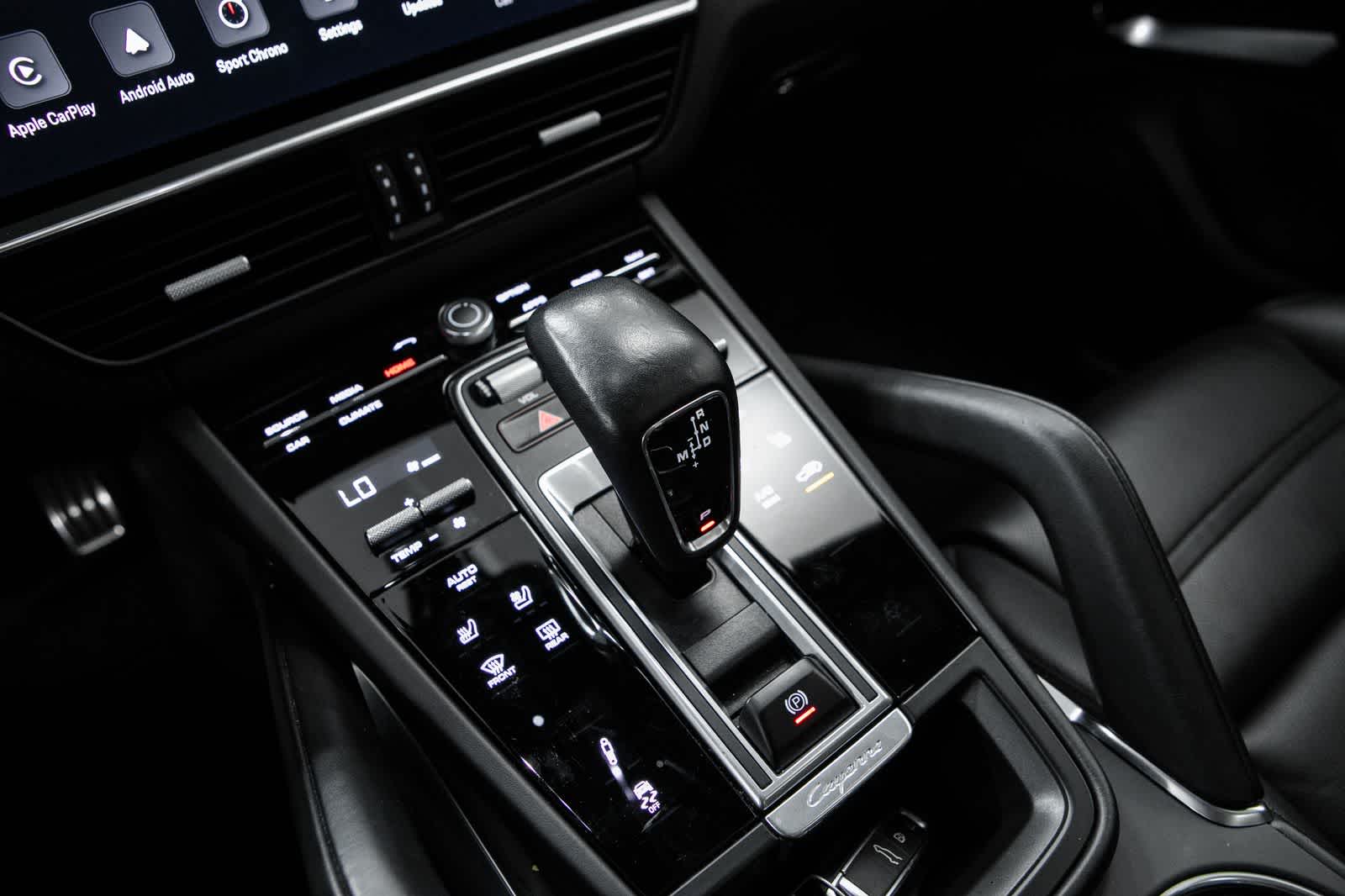 Thumbnail: 2022 Porsche Cayenne - 27