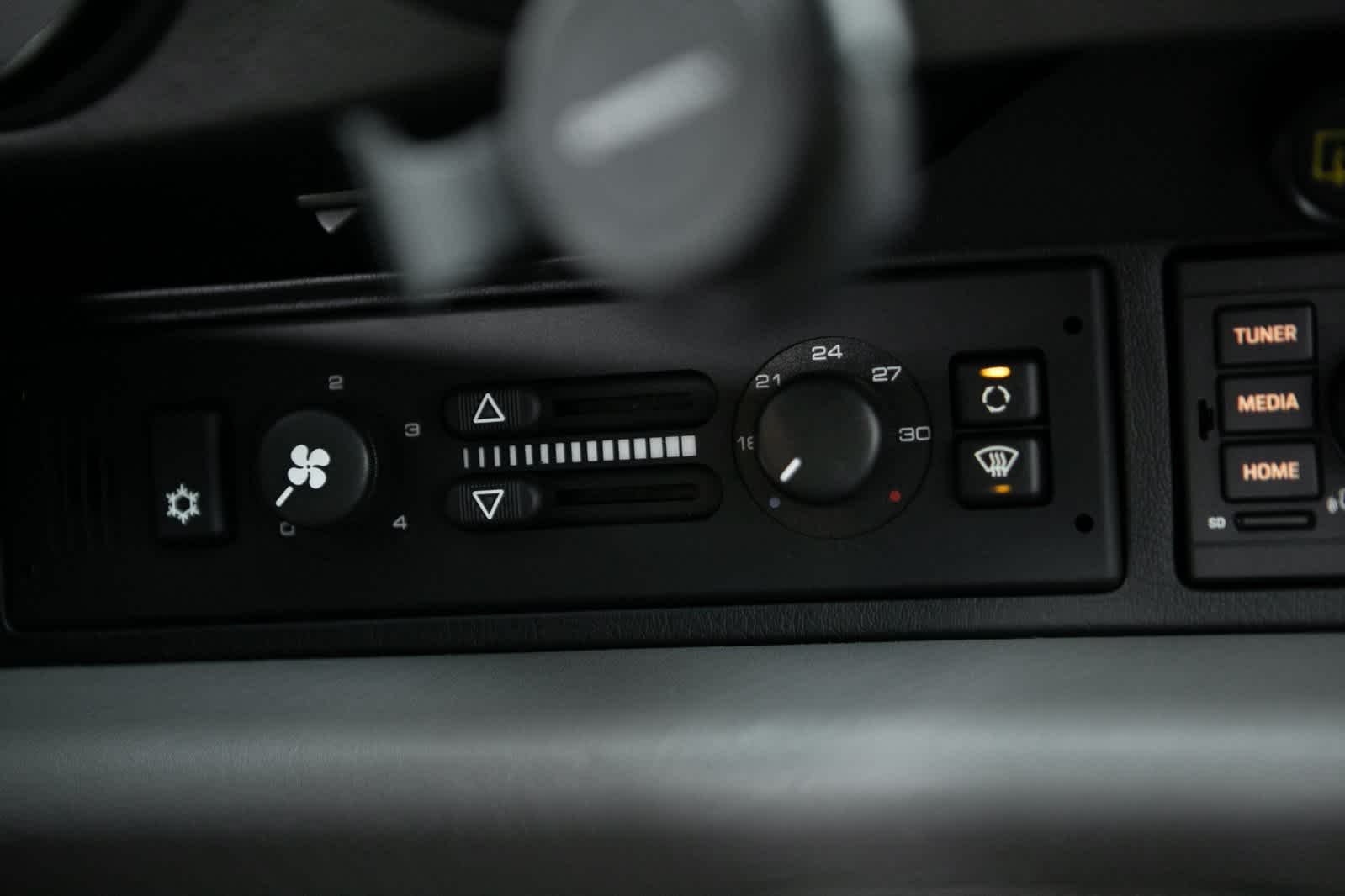 Thumbnail: 1992 Porsche 911 - 23