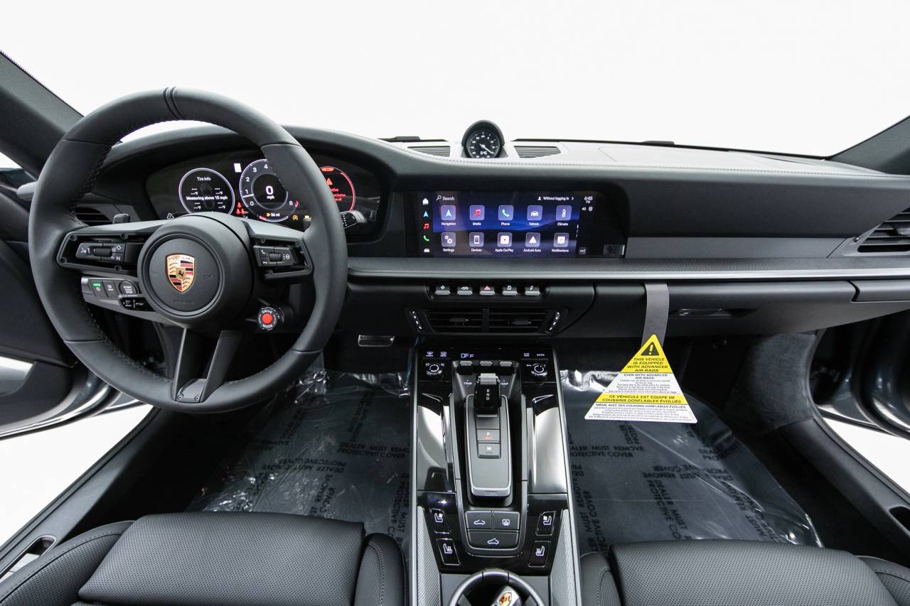 Thumbnail: 2026 Porsche 911 - 20