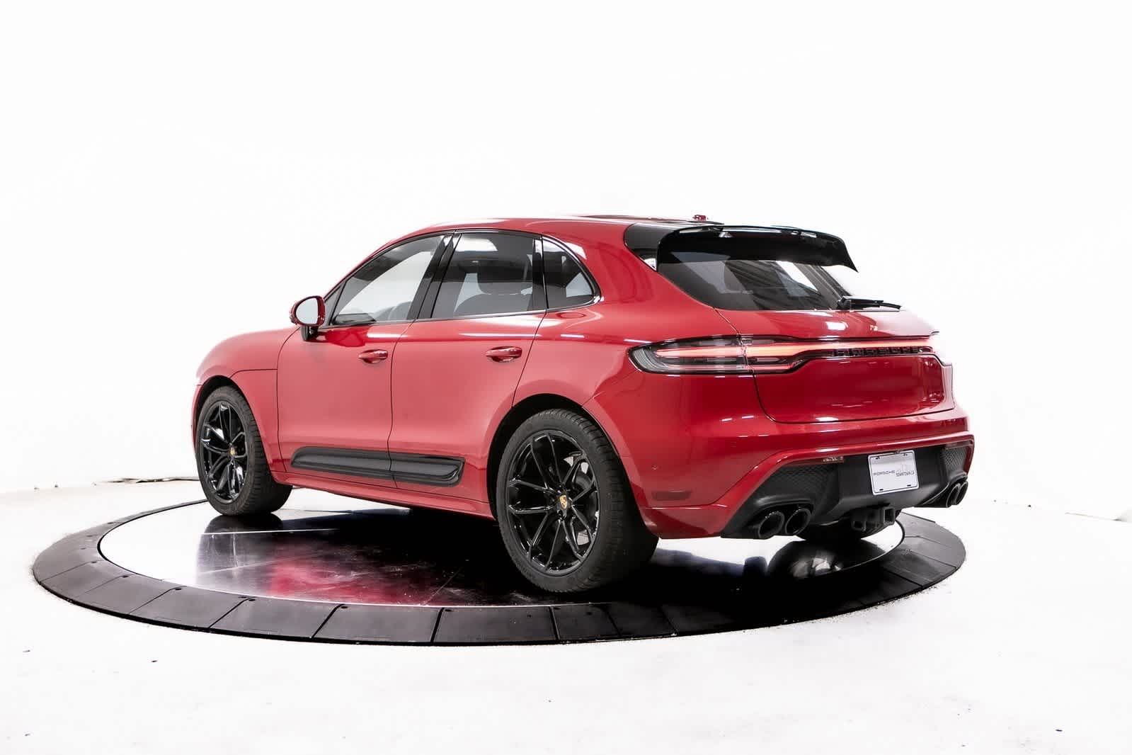 2022 Porsche Macan GTS photo 3