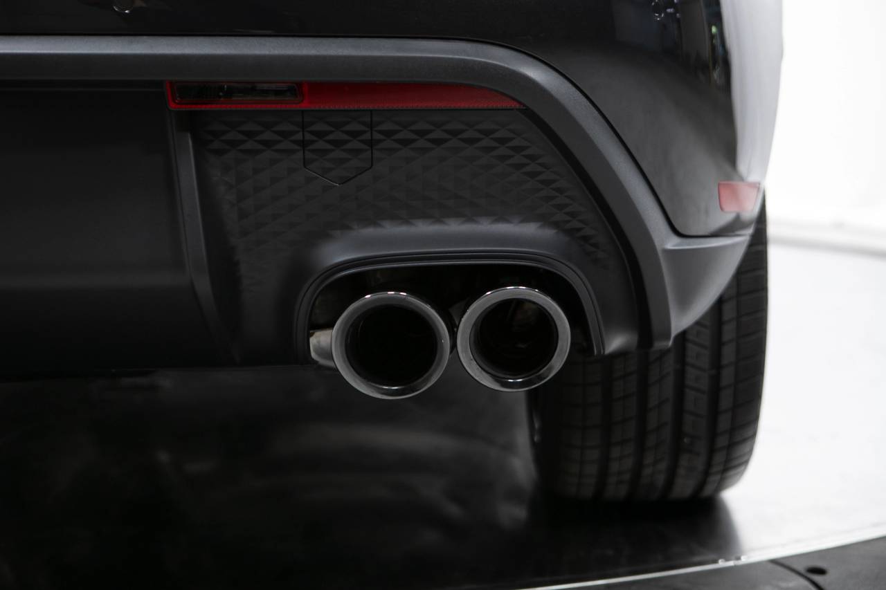 Thumbnail: 2026 Porsche Macan - 17