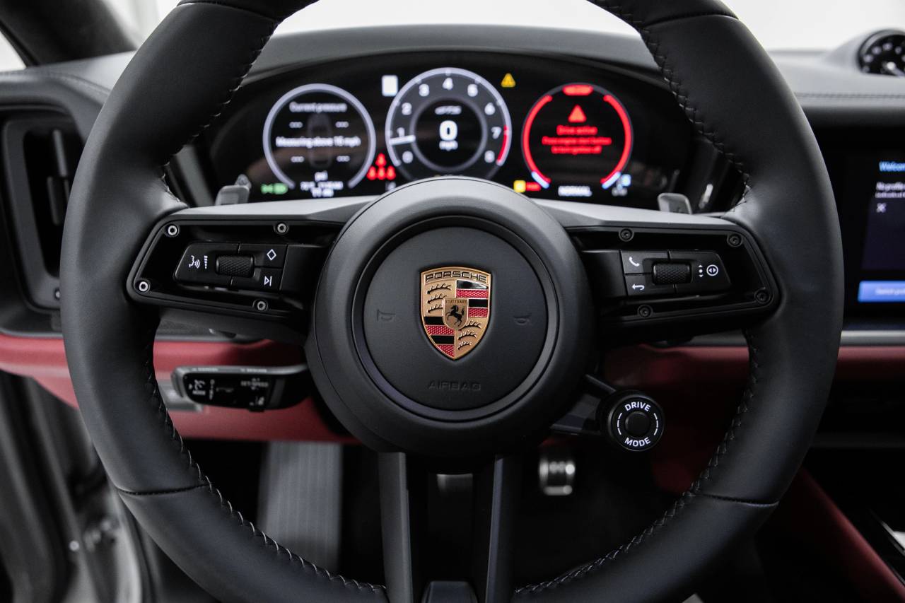 Thumbnail: 2026 Porsche  - 20