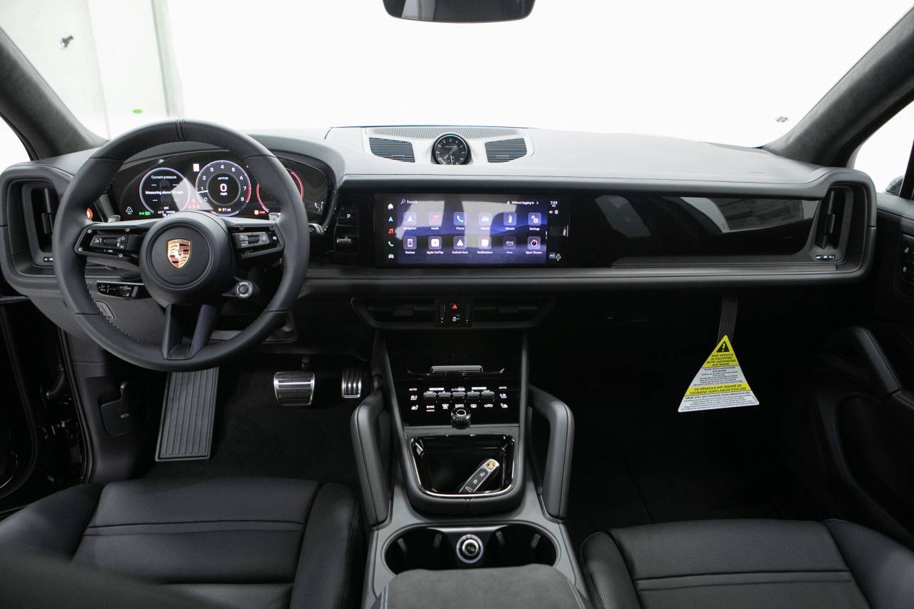 Thumbnail: 2026 Porsche Cayenne - 20