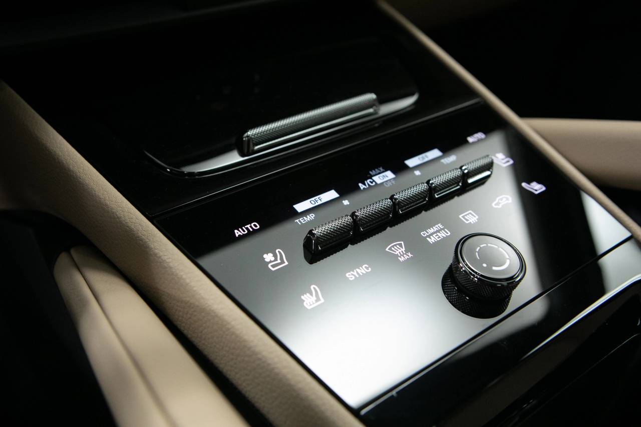 Thumbnail: 2026 Porsche Cayenne - 28