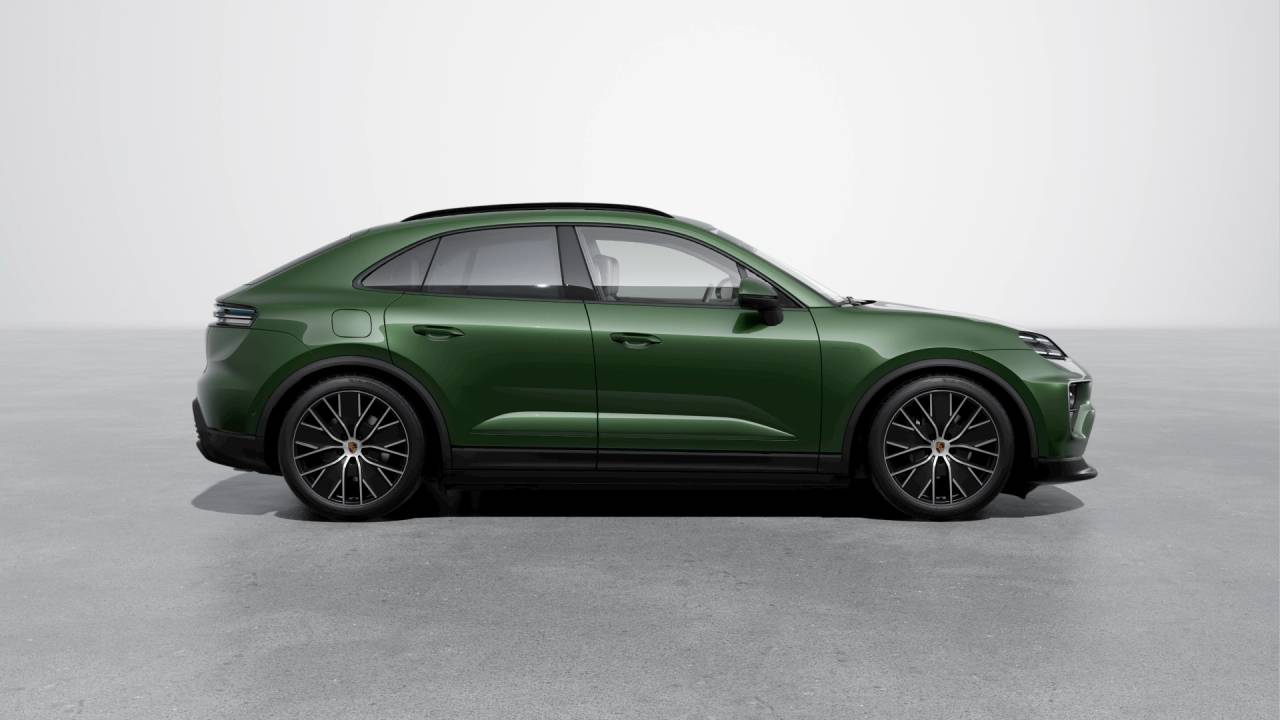 Thumbnail: 2026 Porsche Macan - 6