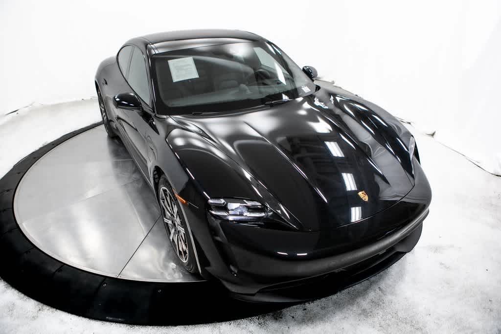 Thumbnail: 2022 Porsche Taycan - 42