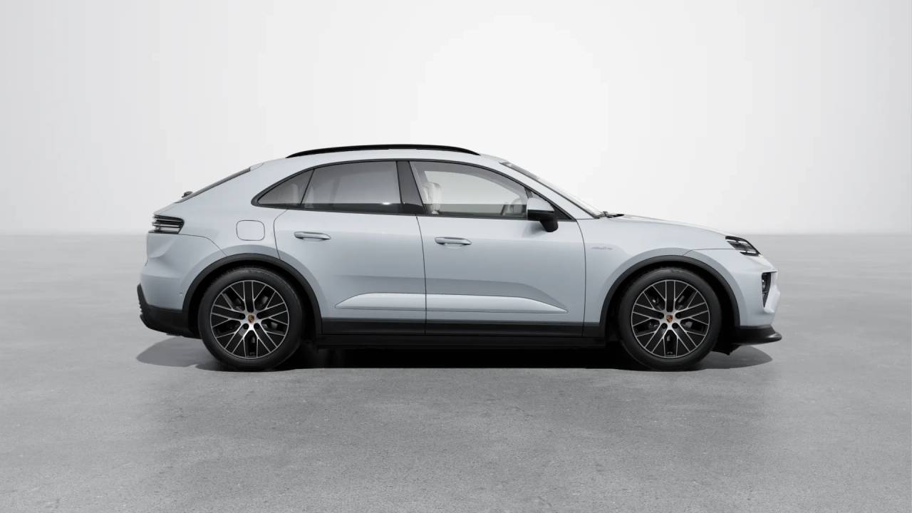 Thumbnail: 2025 Porsche Macan - 7