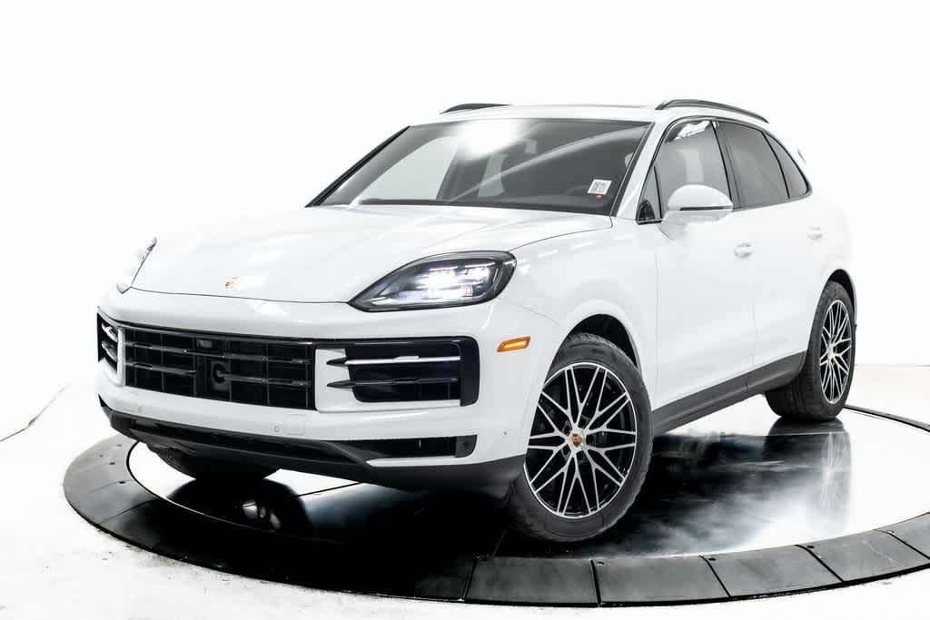 Thumbnail: 2025 Porsche Cayenne - 1