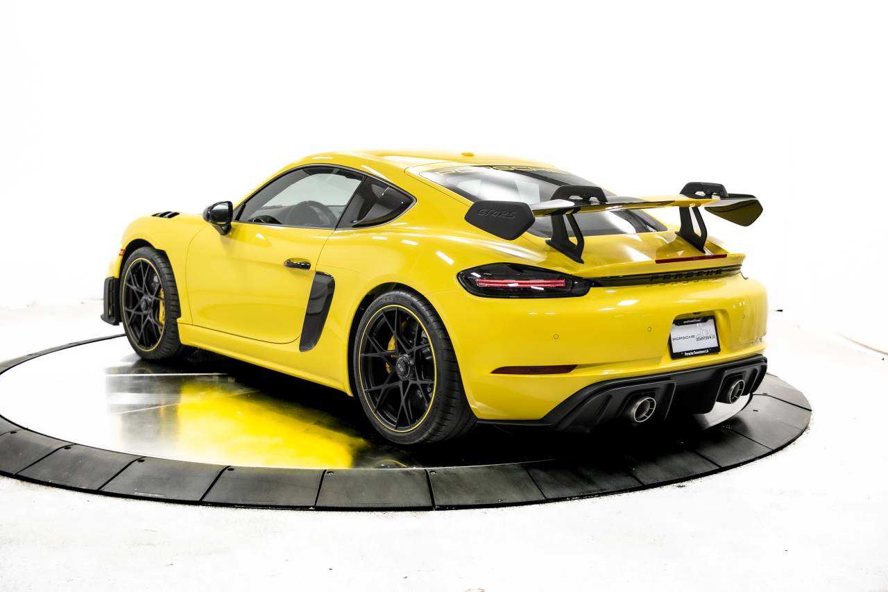 Thumbnail: 2025 Porsche 718 Cayman - 3