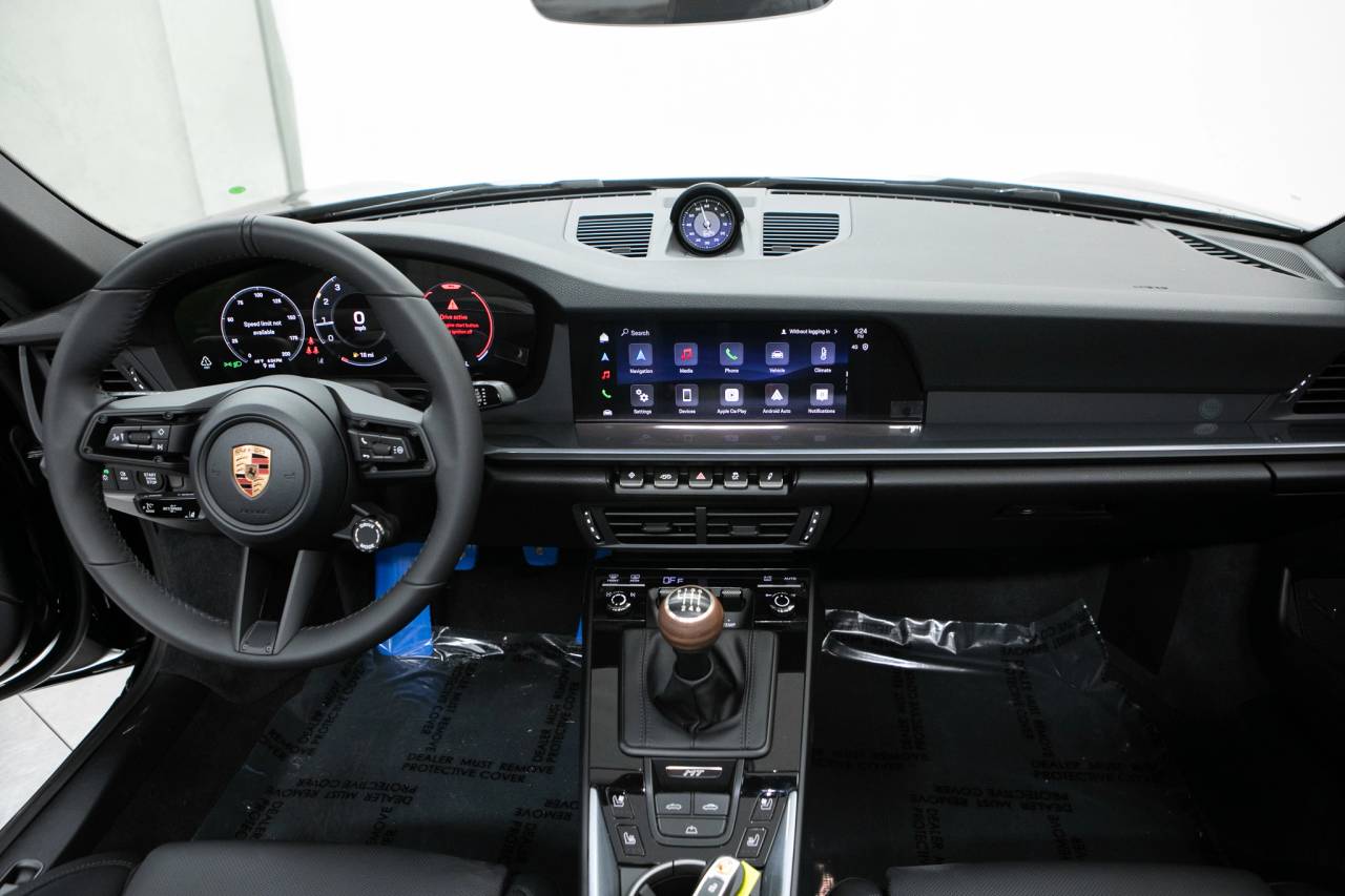 Thumbnail: 2026 Porsche 911 - 20