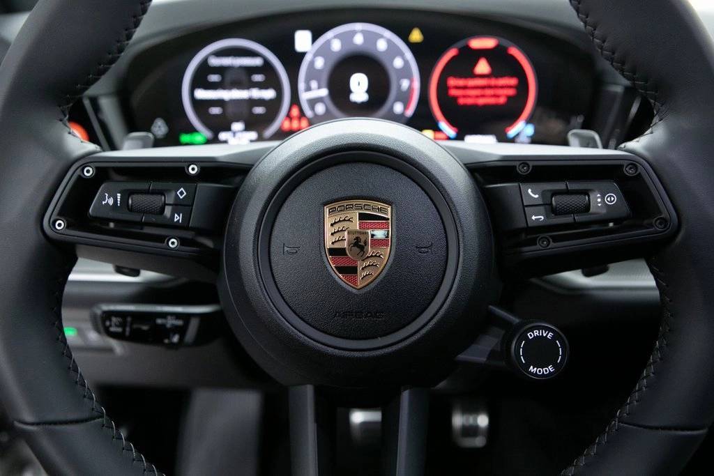 Thumbnail: 2025 Porsche Cayenne - 14