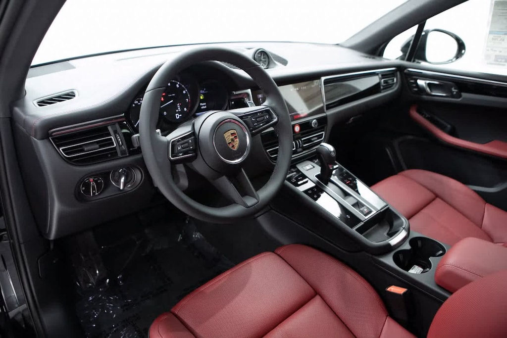 Certified 2025 Porsche Macan