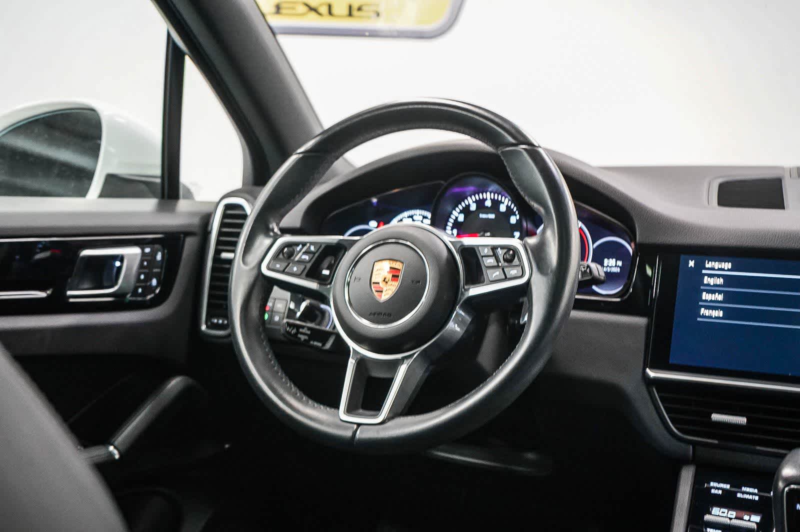 Thumbnail: 2022 Porsche Cayenne - 15