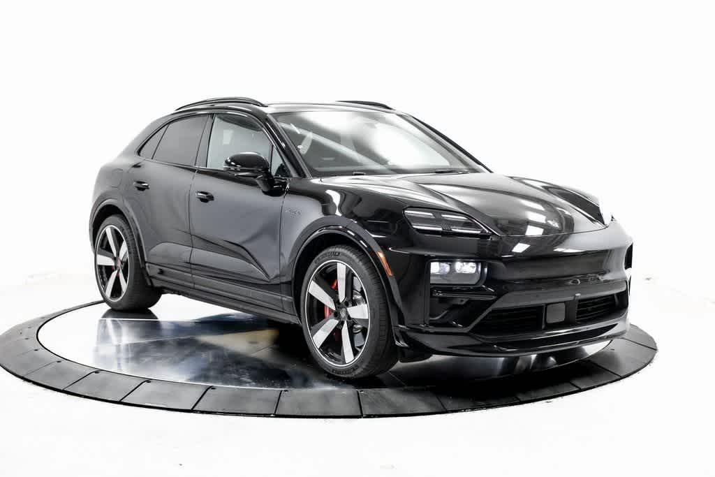 Thumbnail: 2025 Porsche Macan - 9