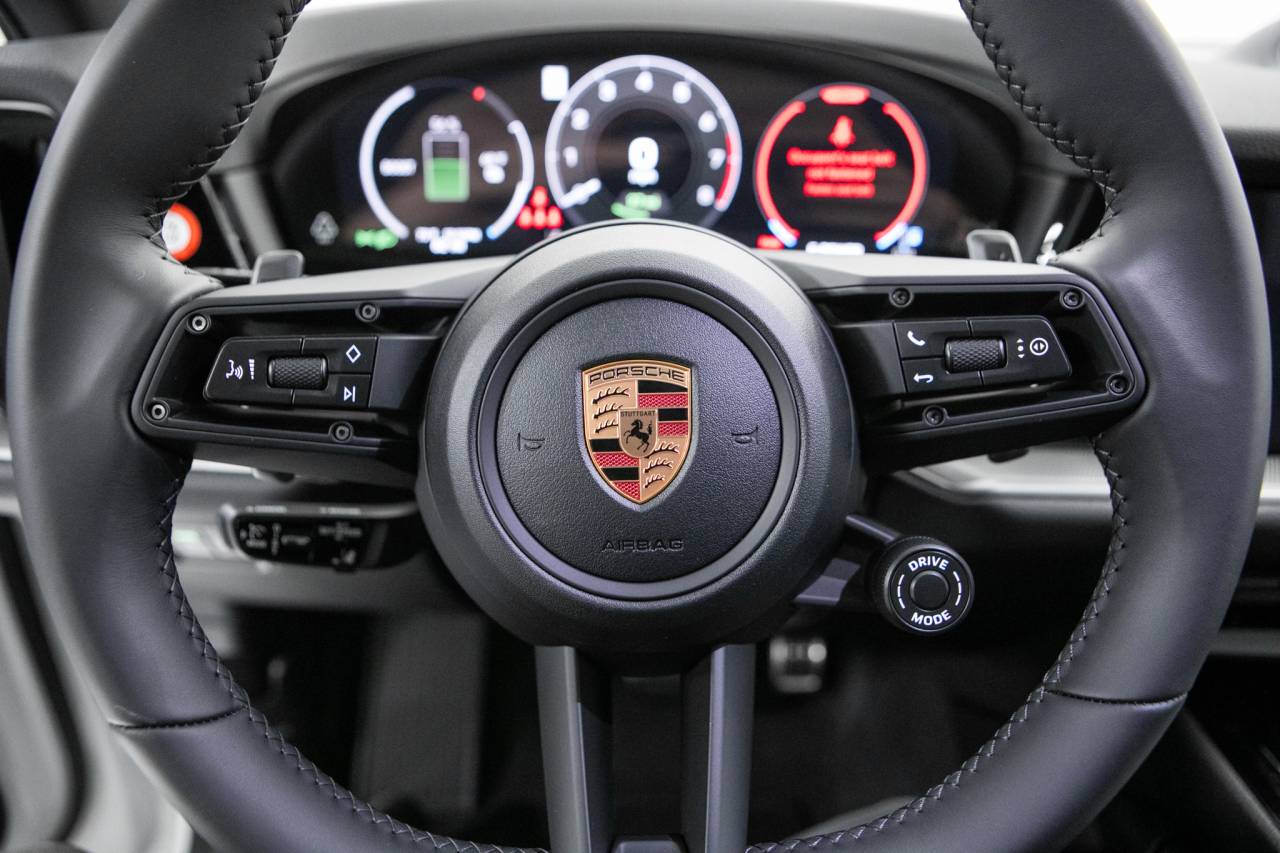Thumbnail: 2026 Porsche Cayenne - 20