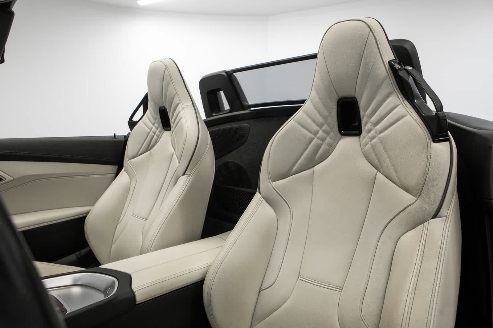 Thumbnail: 2023 BMW Z4 - 5