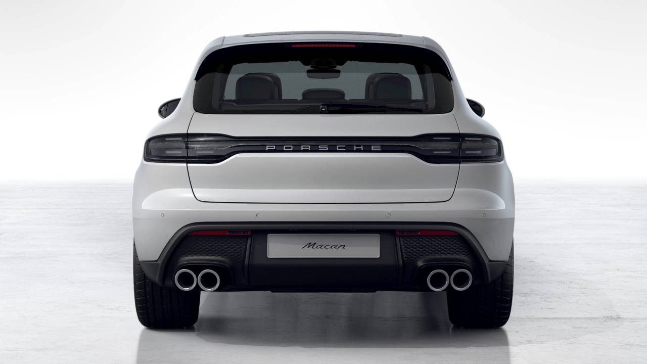 Thumbnail: 2026 Porsche Macan - 7