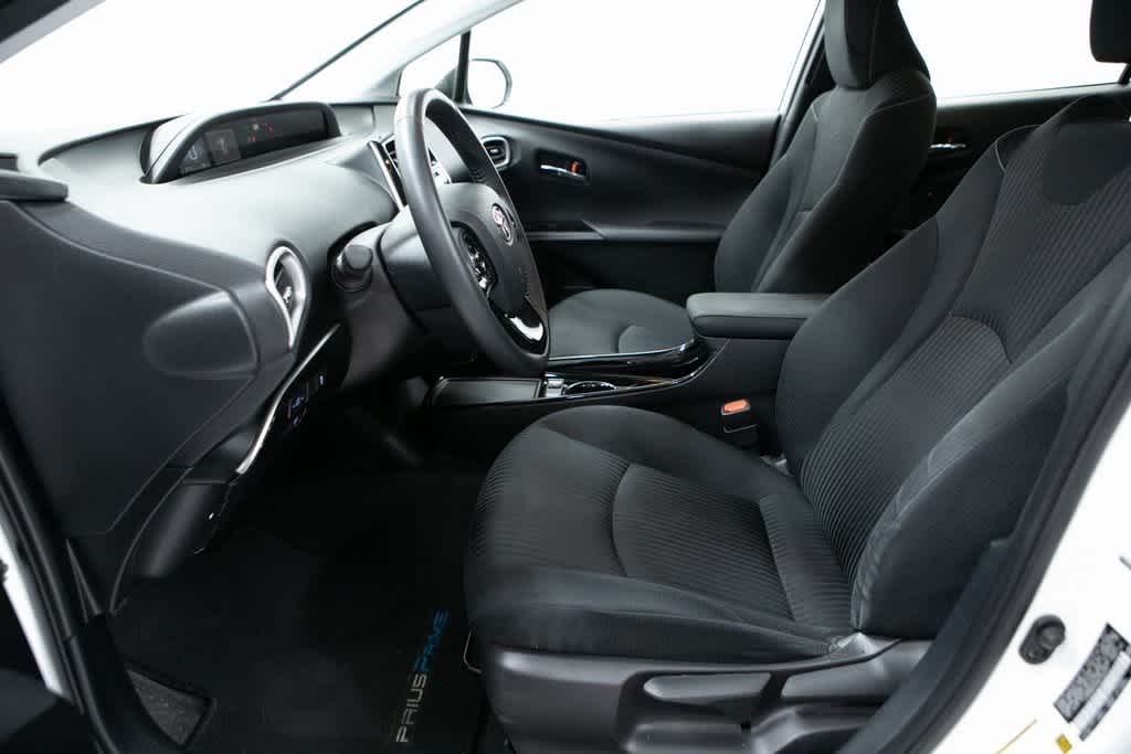 Thumbnail: 2021 Toyota Prius Prime - 19