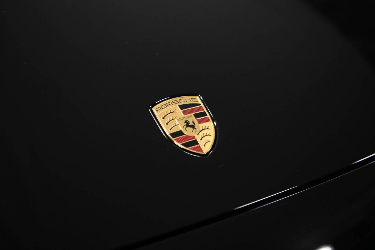 Thumbnail: 2026 Porsche Macan - 14