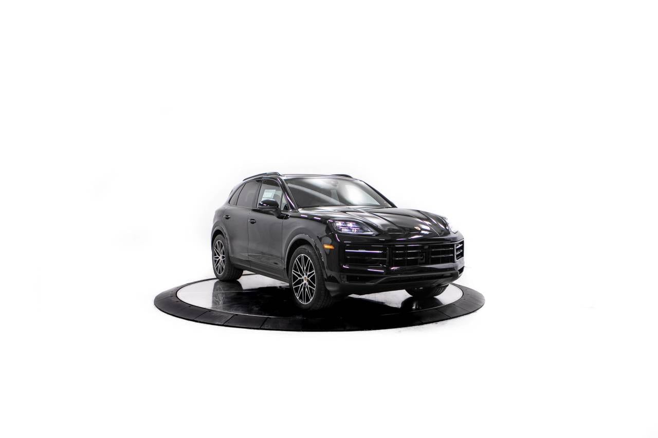 Thumbnail: 2026 Porsche Cayenne - 10