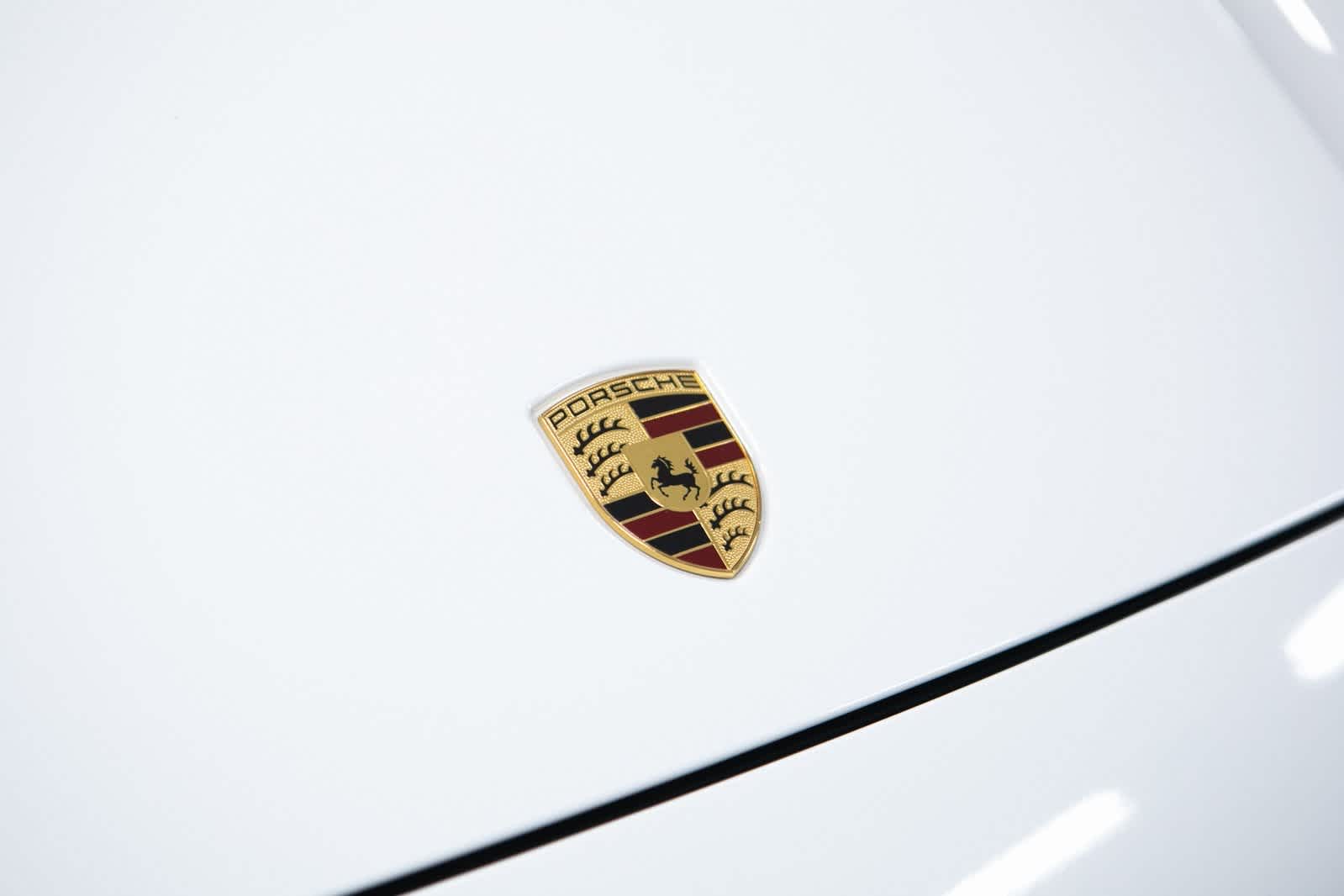 Thumbnail: 2022 Porsche Cayenne - 34