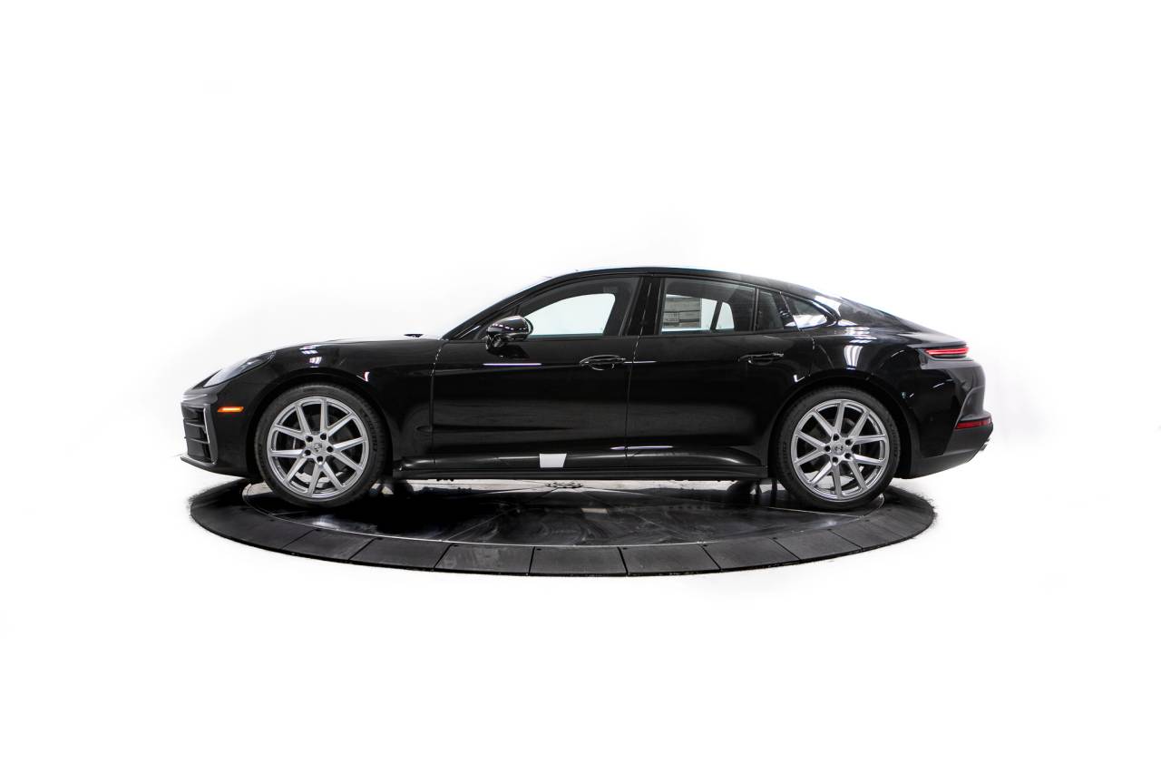 Thumbnail: 2026 Porsche Panamera - 2