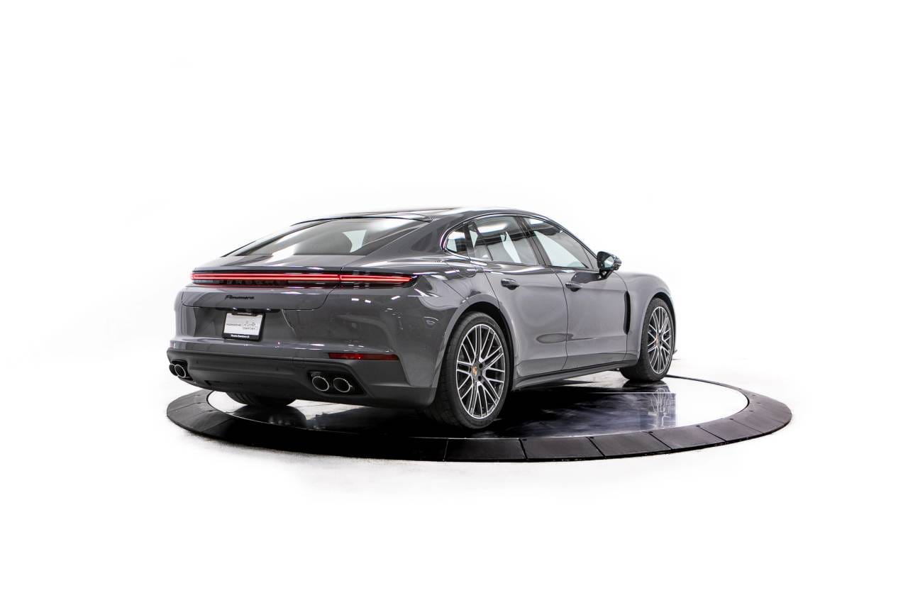 Thumbnail: 2026 Porsche Panamera - 7