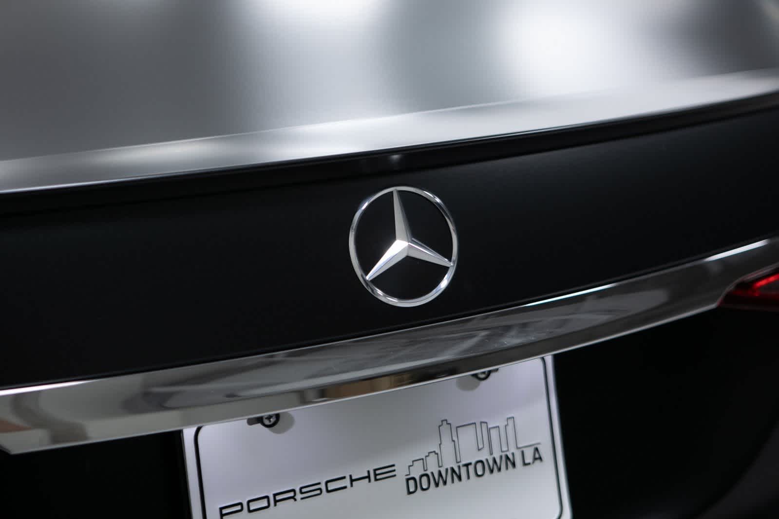Thumbnail: 2023 Mercedes-Benz S-Class - 33