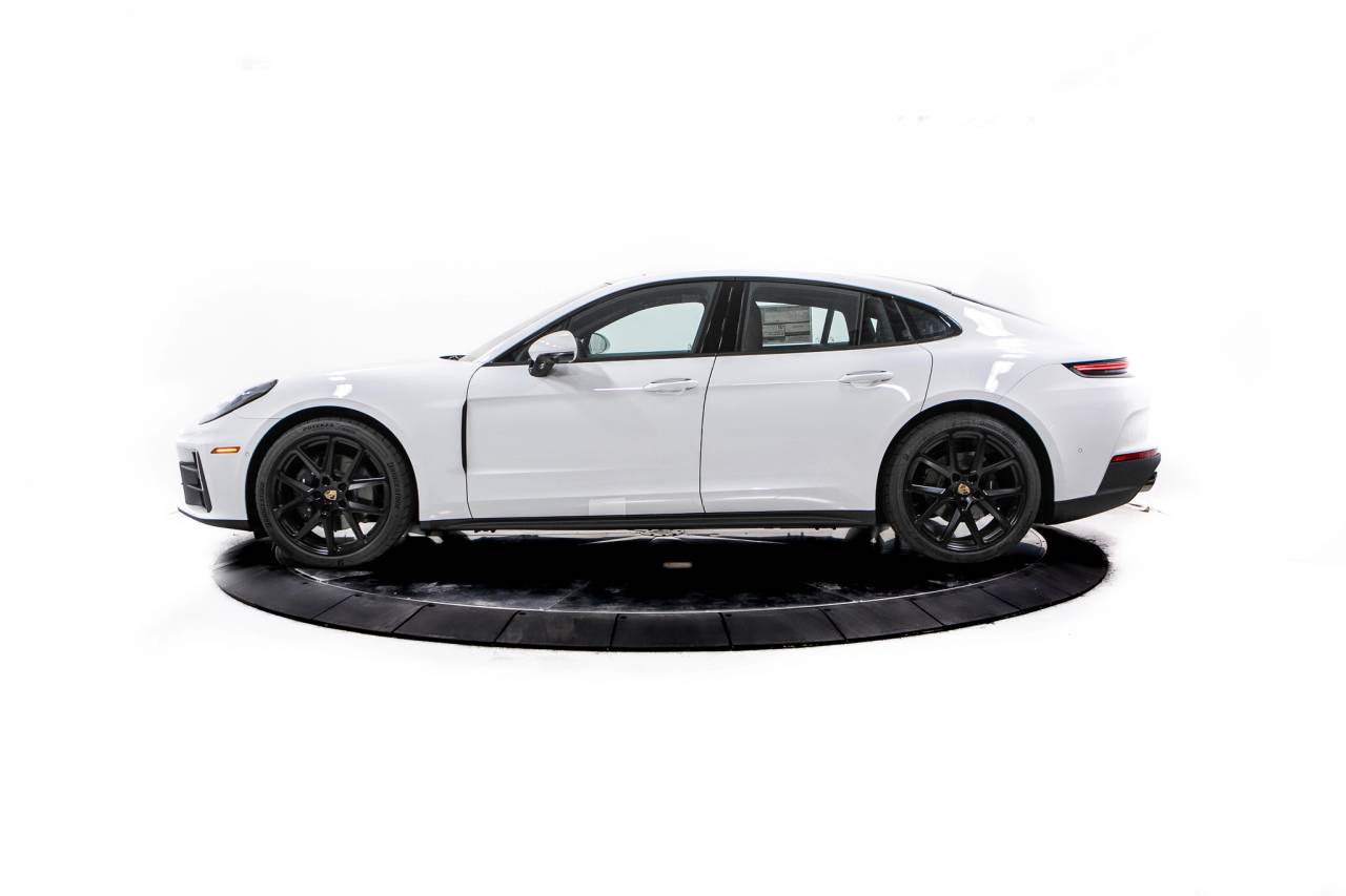 Thumbnail: 2026 Porsche Panamera - 2
