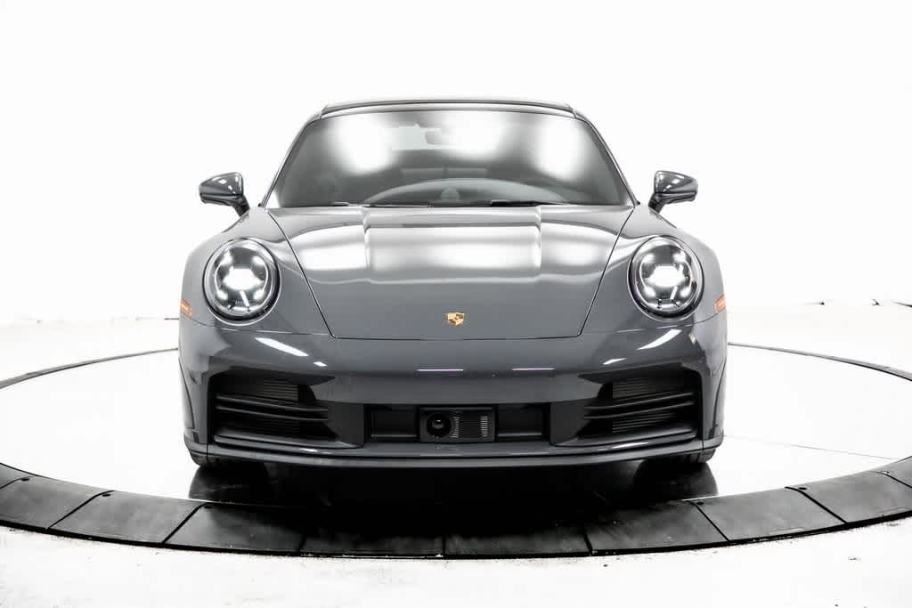 Thumbnail: 2025 Porsche 911 - 10