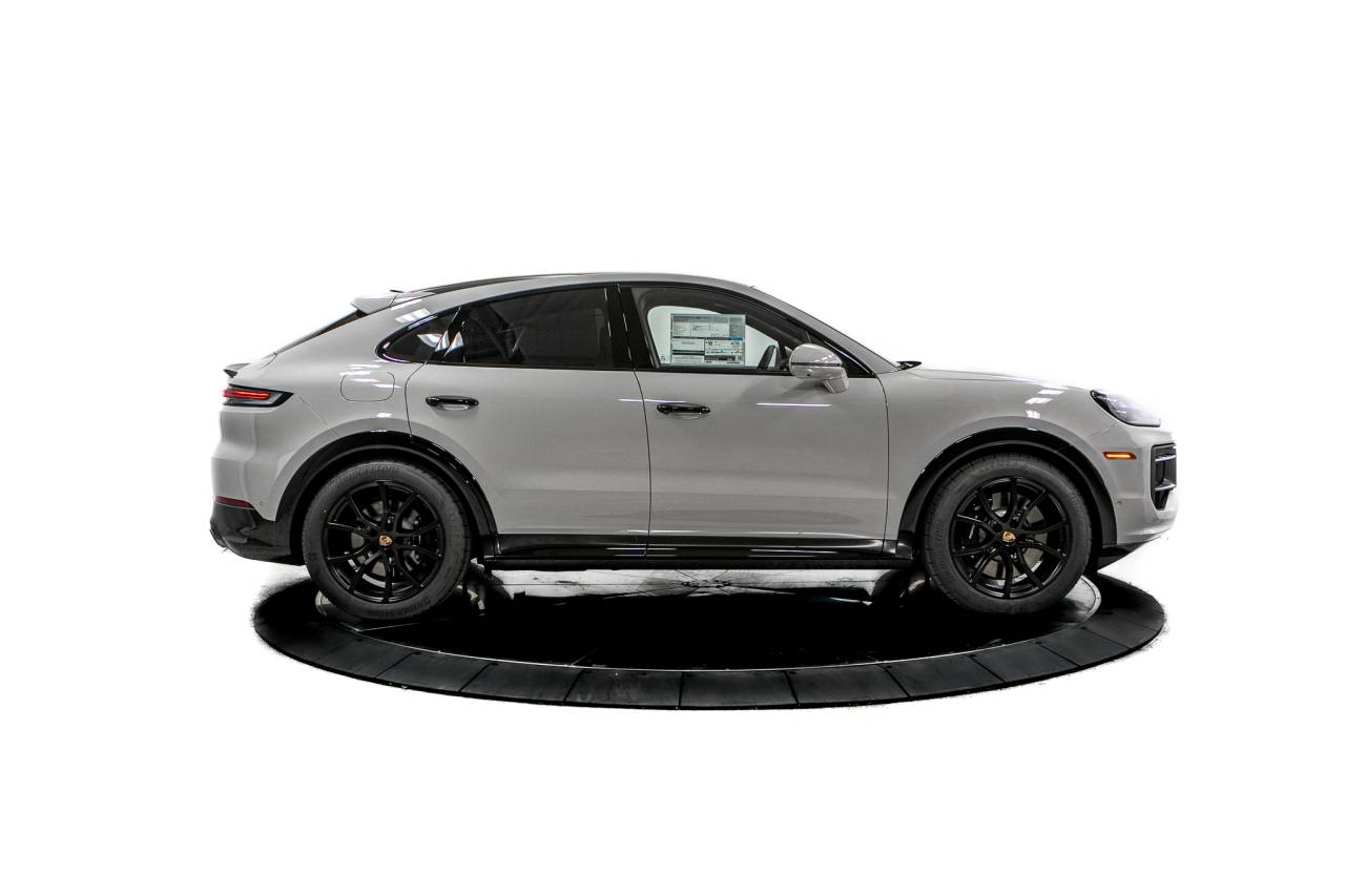 Thumbnail: 2026 Porsche  - 8