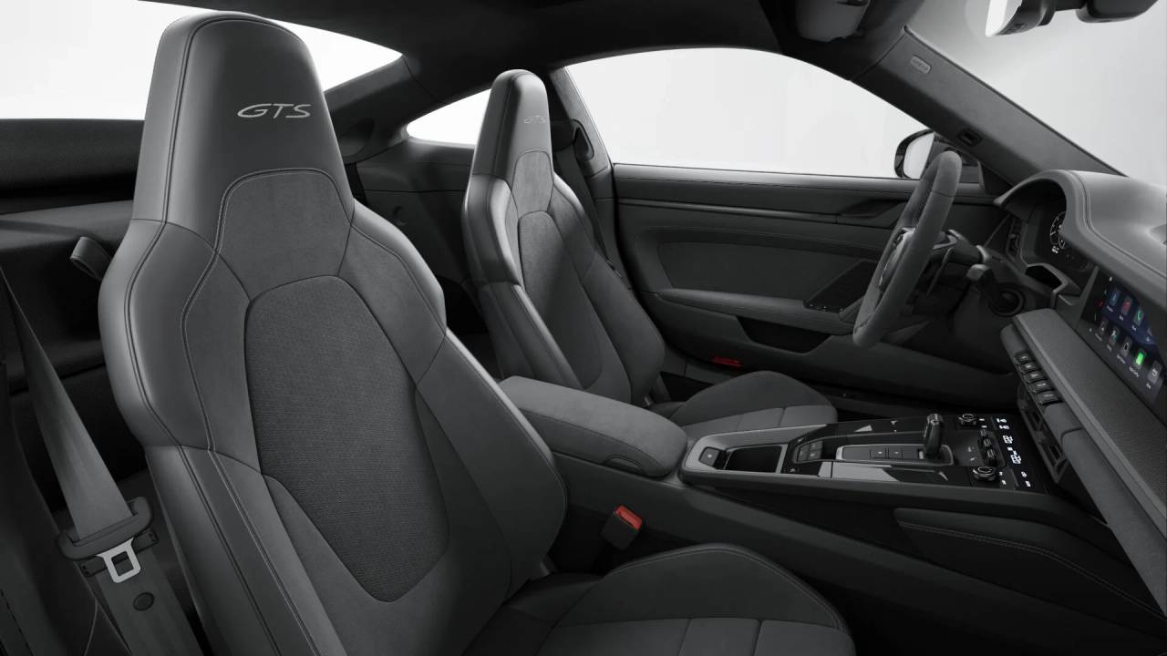 Thumbnail: 2026 Porsche 911 - 10