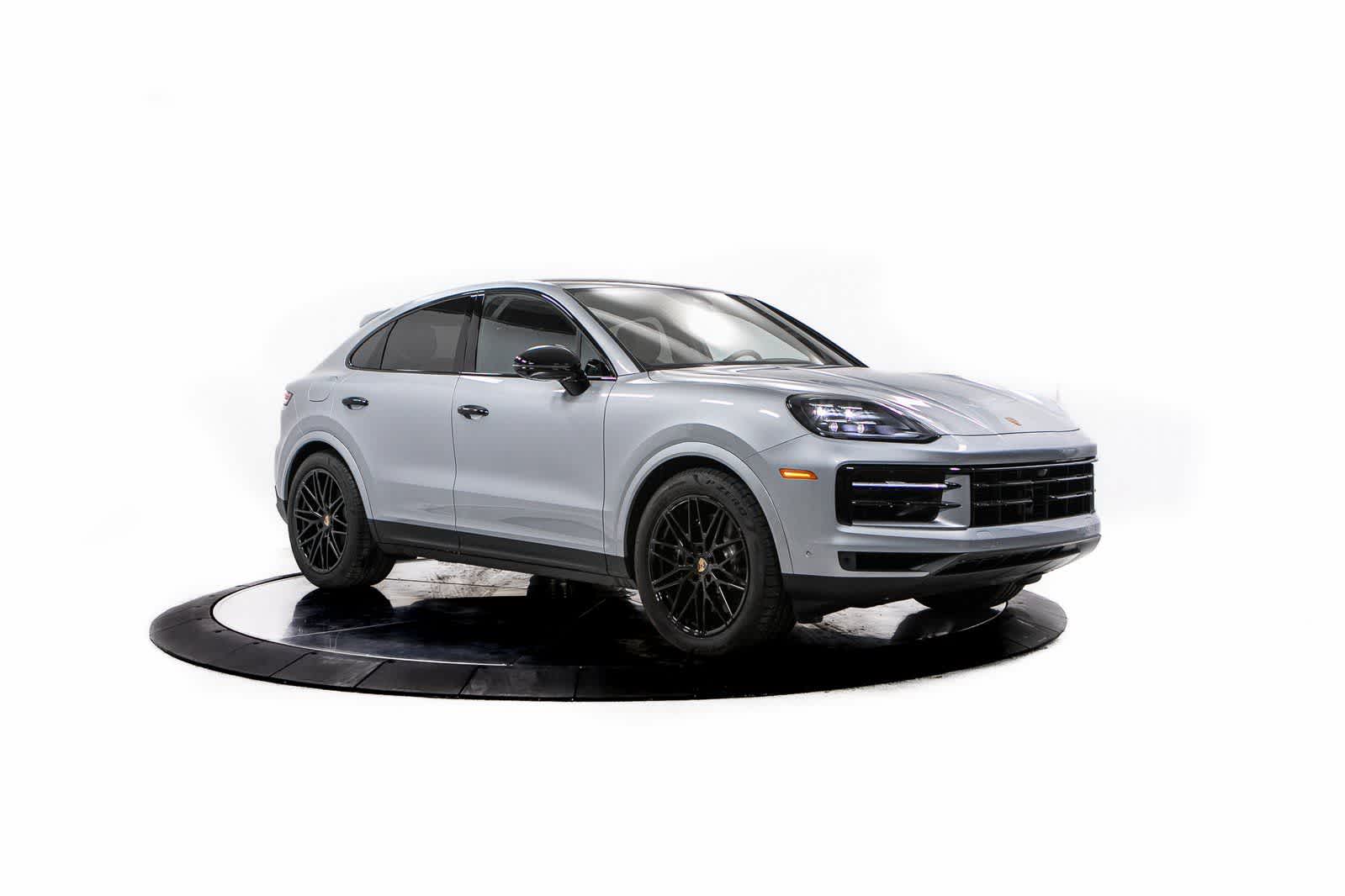 Thumbnail: 2025 Porsche Cayenne - 9