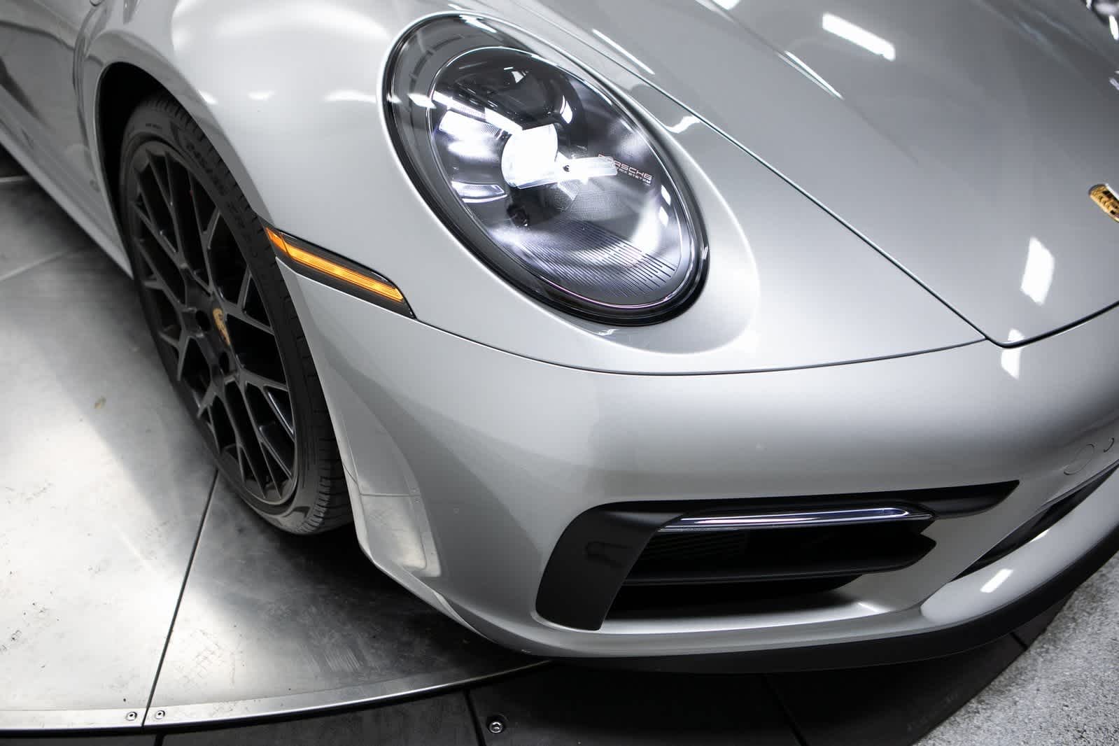 Thumbnail: 2024 Porsche 911 - 12