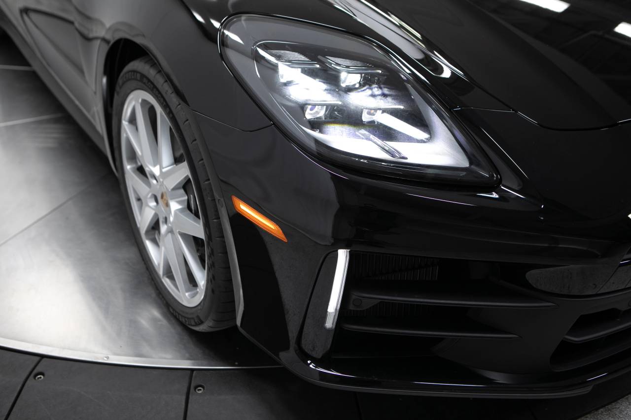 Thumbnail: 2025 Porsche Panamera - 14