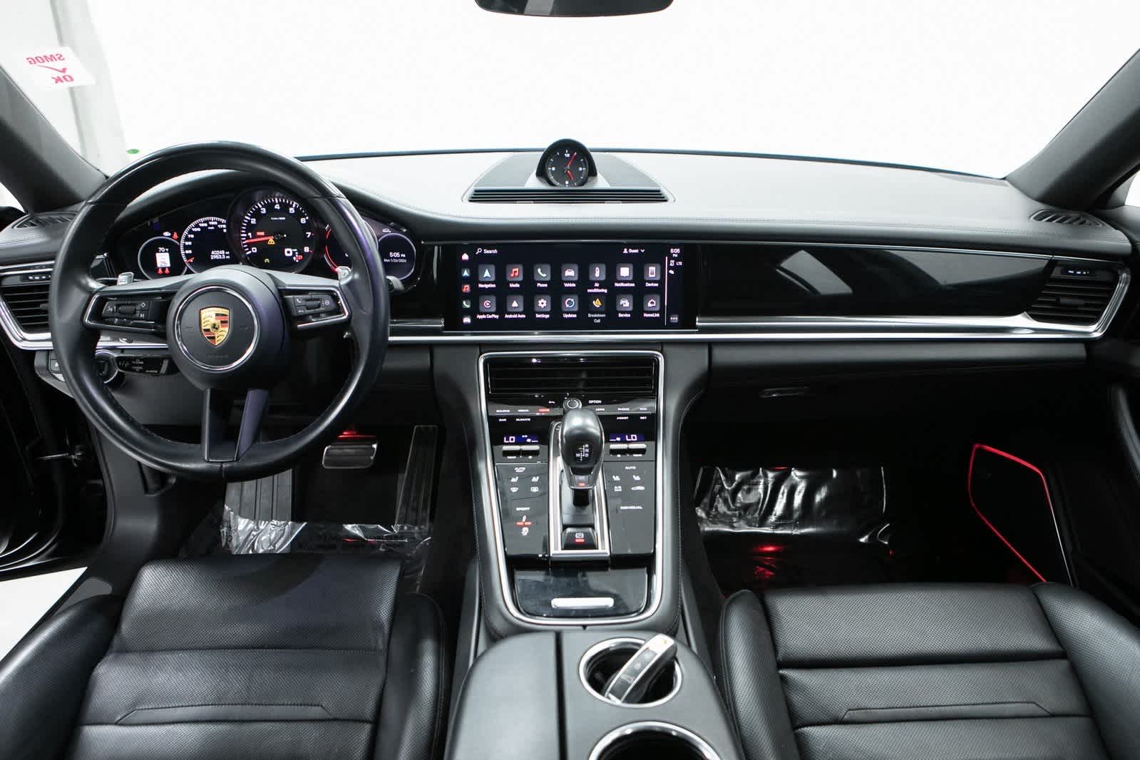 Thumbnail: 2022 Porsche Panamera - 13