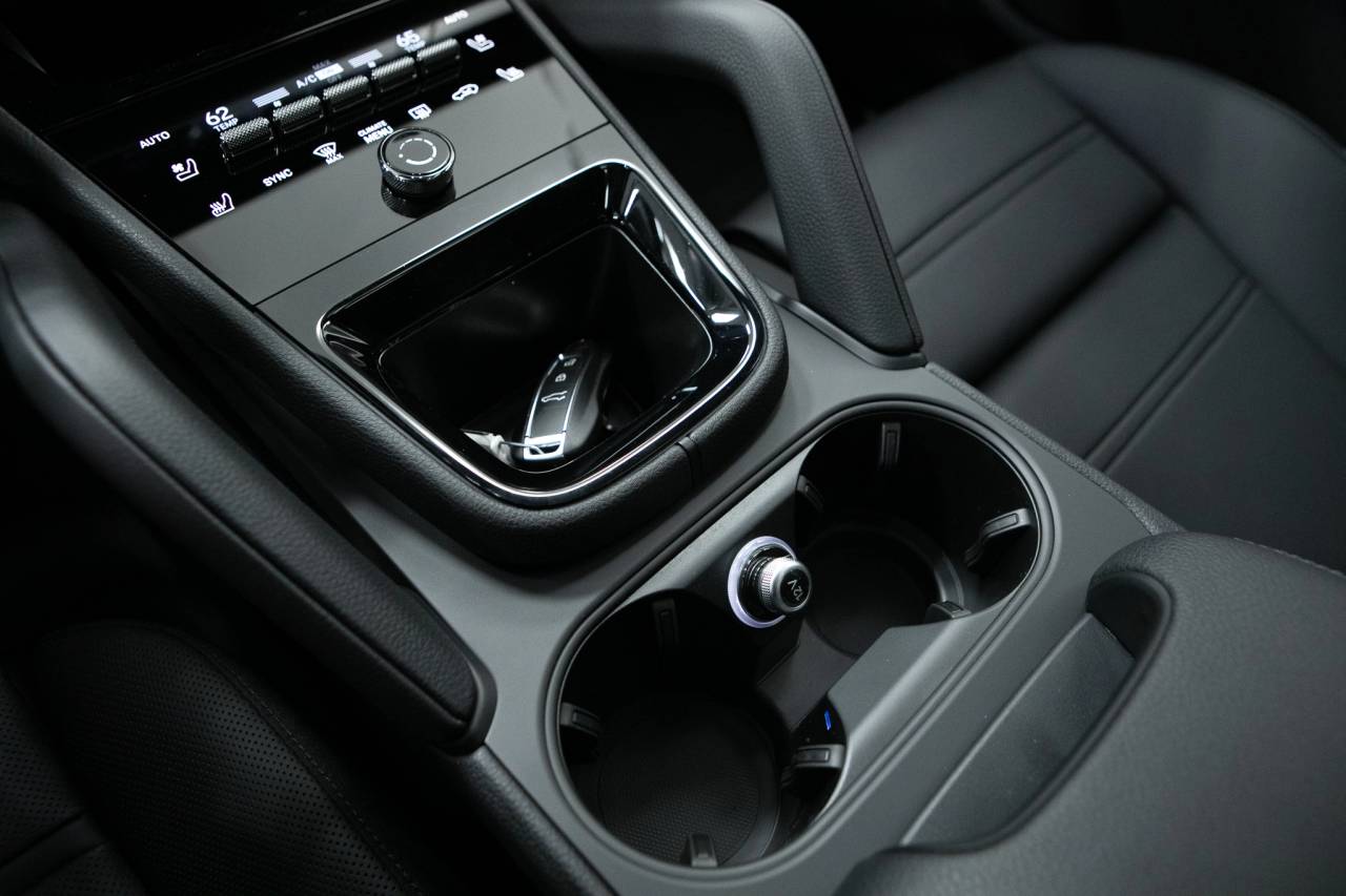 Thumbnail: 2026 Porsche  - 30