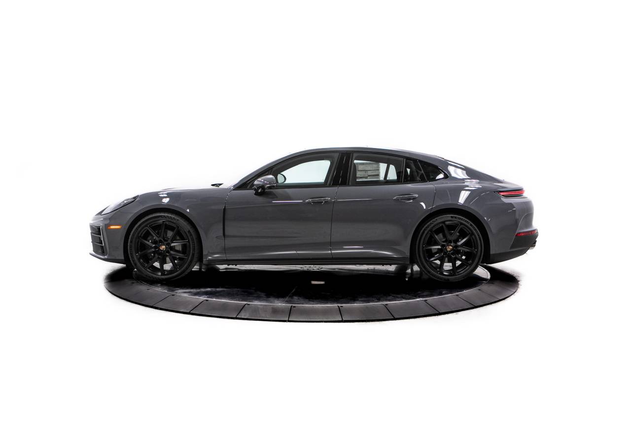 Thumbnail: 2026 Porsche Panamera - 2