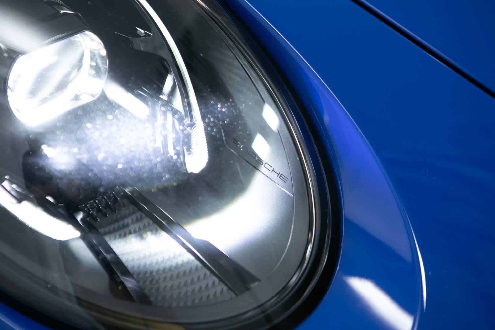 Thumbnail: 2025 Porsche 911 - 16