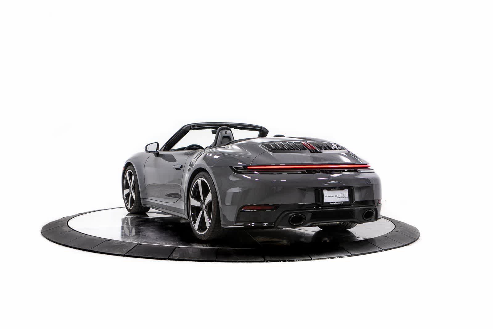 Thumbnail: 2025 Porsche 911 - 3
