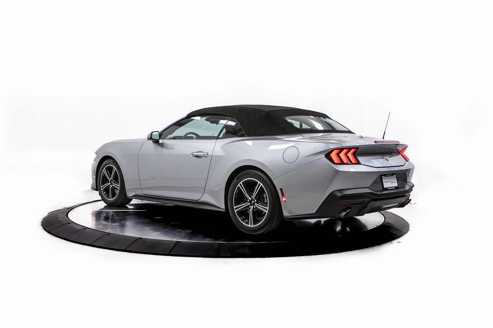 2024 Ford Mustang EcoBoost Convertible photo 3