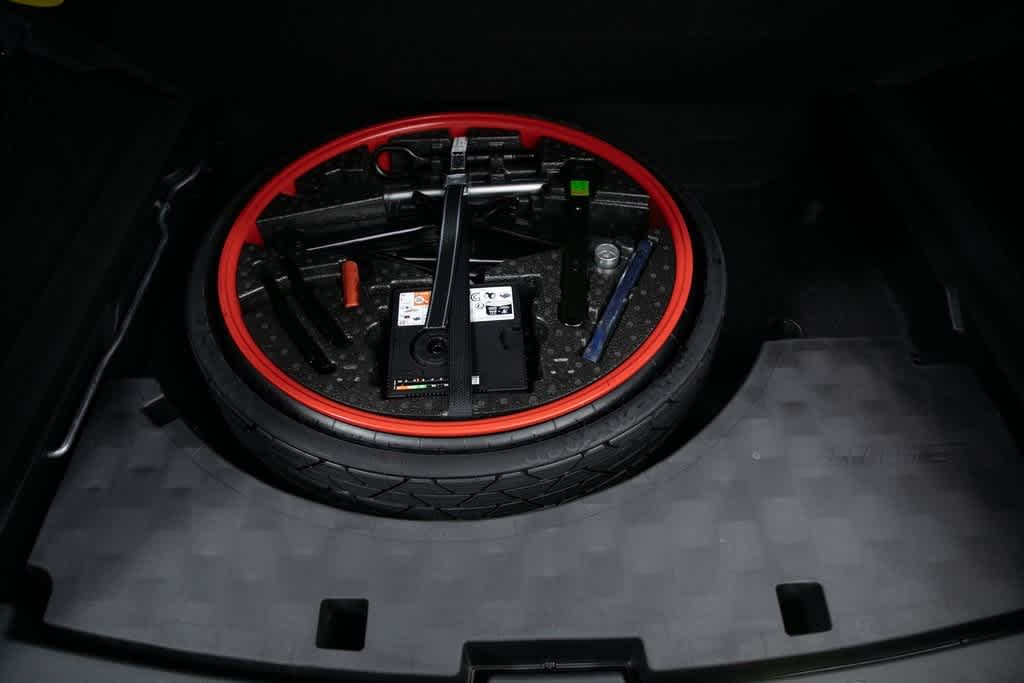 Thumbnail: 2025 Porsche  - 18