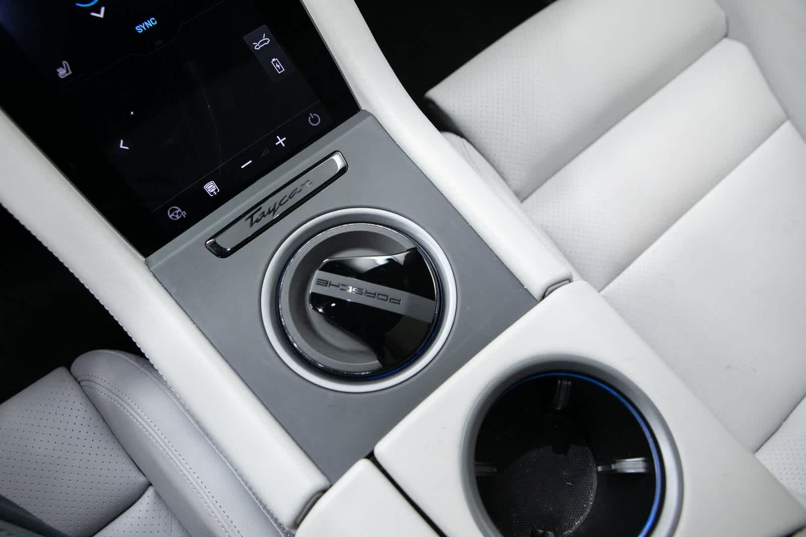 Thumbnail: 2024 Porsche Taycan - 23