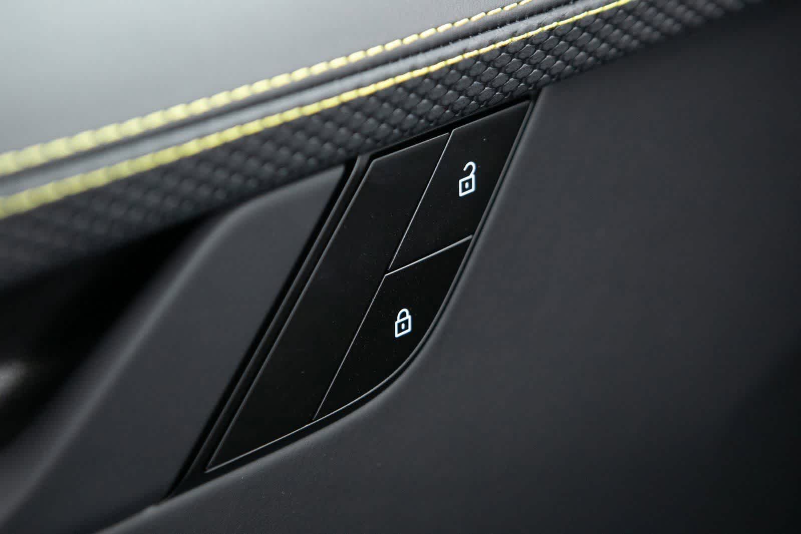 Thumbnail: 2025 Porsche 911 - 19