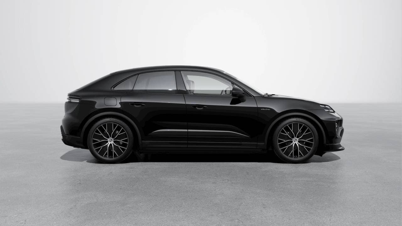 Thumbnail: 2026 Porsche Macan - 6