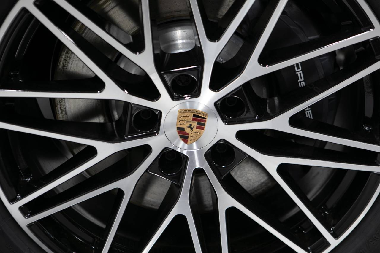 Thumbnail: 2026 Porsche  - 11