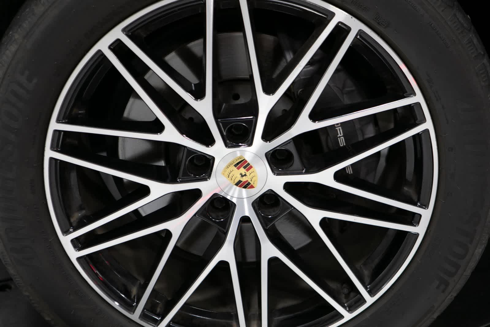 Thumbnail: 2024 Porsche Cayenne - 11