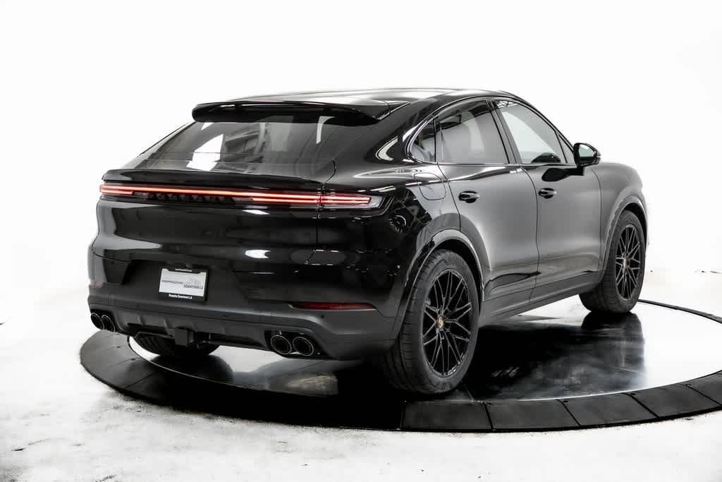 Thumbnail: 2025 Porsche  - 7