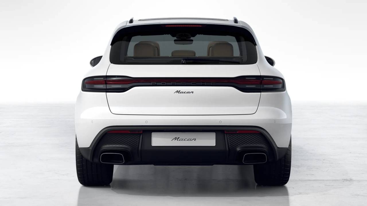 Thumbnail: 2026 Porsche Macan - 8
